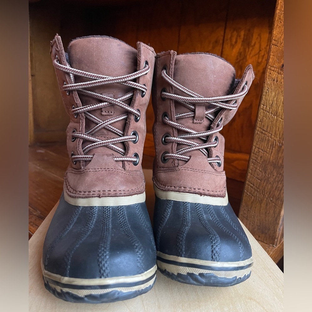 Sorel Women's Slimpack Waterproof Insulated Boot : Women’s Size 6